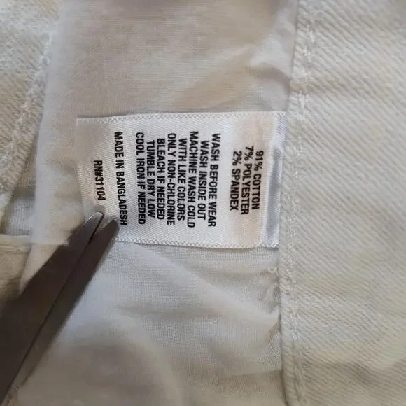 True Craft Skimmer Shorts Womens 24W White Denim Mid Rise Cuffed Stretch Plus - Picture 11 of 16